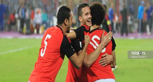  مصر تواجه اليونان بالزي التقليدي